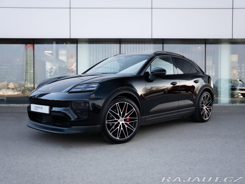 Porsche Macan 4S Electric