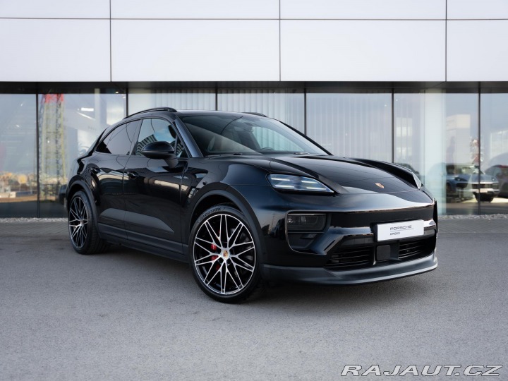 Porsche Macan 4S Electric 2024