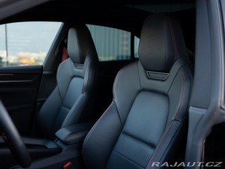 Porsche Macan 4S Electric 2024