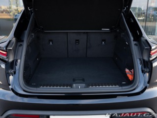 Porsche Macan 4S Electric 2024