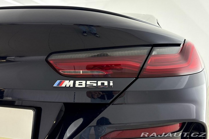 BMW 8 M850i xDrive 2023
