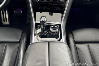 BMW 8 M850i xDrive 2023