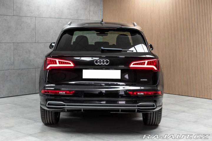 Audi Q5 40 TDI S-LINE* REZERVACE 2019