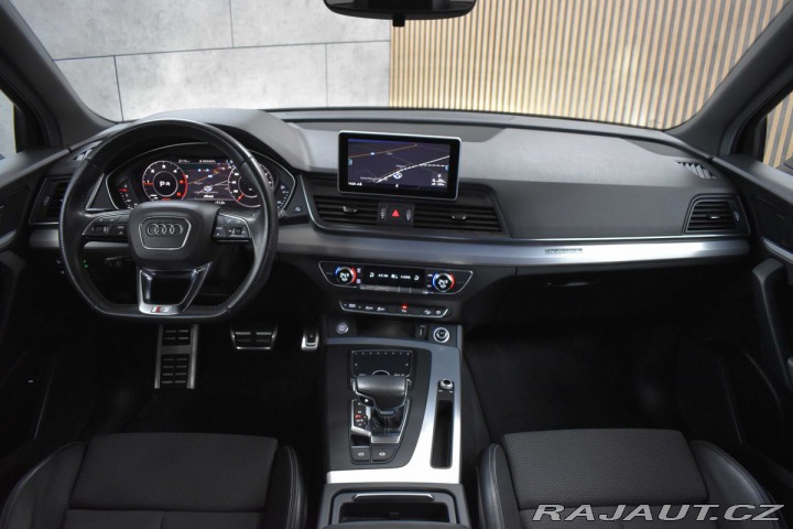 Audi Q5 40 TDI S-LINE* REZERVACE 2019