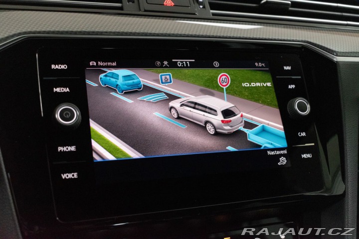 Volkswagen Passat 2.0TDI REZERVACE 2022