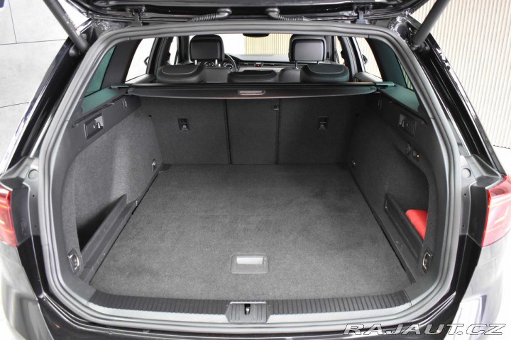 Volkswagen Passat 2.0TDI REZERVACE 2022