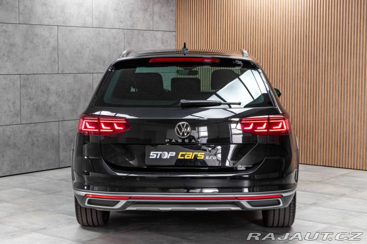Volkswagen Passat 2.0TDI REZERVACE 2022