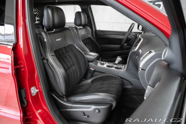 Jeep Grand Cherokee SRT 6.4 V8 REZERVACE 2016
