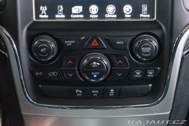 Jeep Grand Cherokee SRT 6.4 V8 REZERVACE 2016