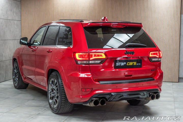 Jeep Grand Cherokee SRT 6.4 V8 REZERVACE 2016