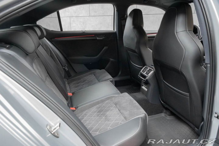 Škoda Superb 2.0TDI SPORTLINE REZERVAC 2020