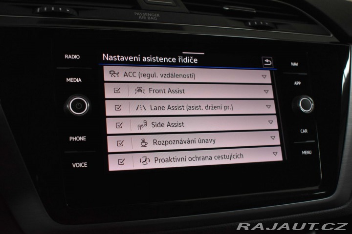 Volkswagen Touran 1.5 TSI REZERVACE 2023