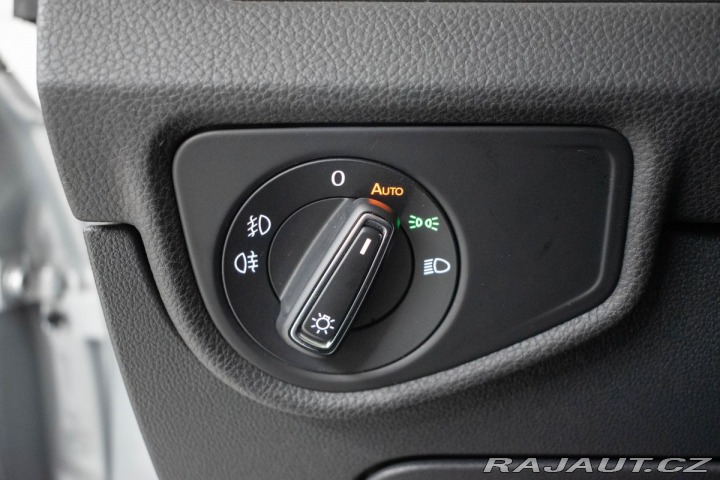 Volkswagen Touran 1.5 TSI REZERVACE 2023