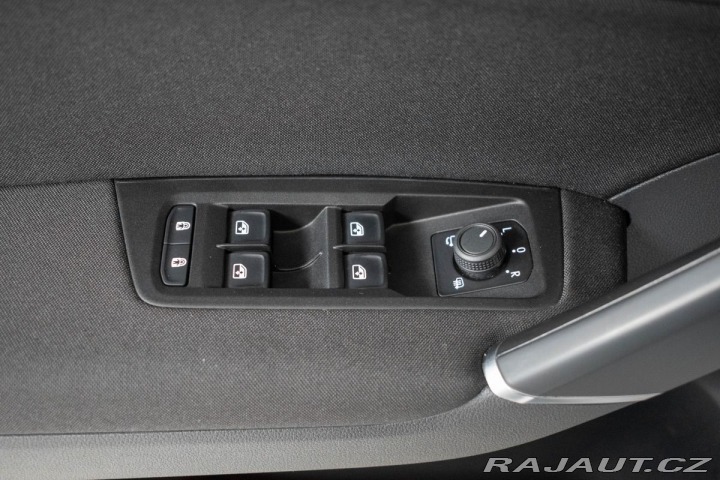Volkswagen Touran 1.5 TSI REZERVACE 2023