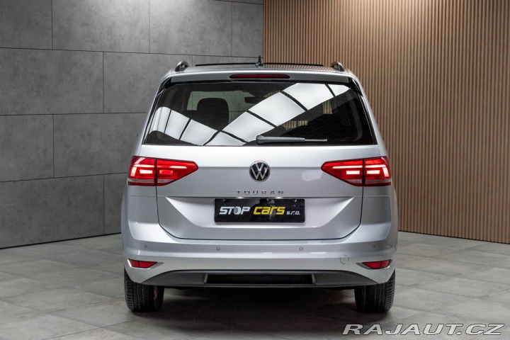 Volkswagen Touran 1.5 TSI REZERVACE 2023