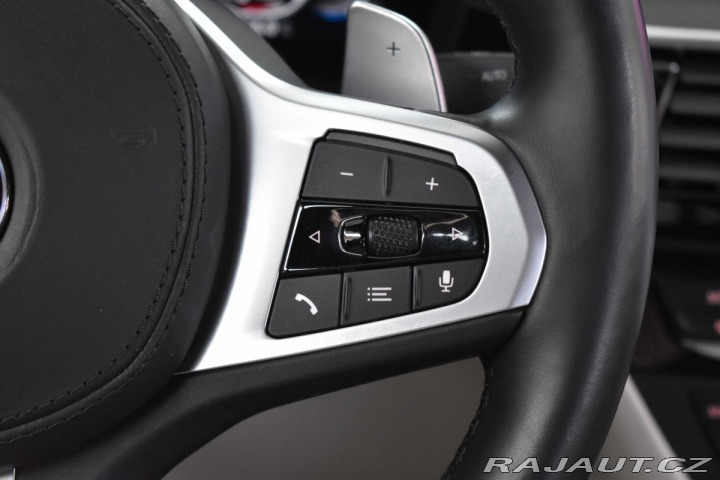 BMW 5 540i REZERVACE 2021