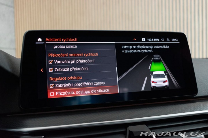 BMW 5 540i REZERVACE 2021