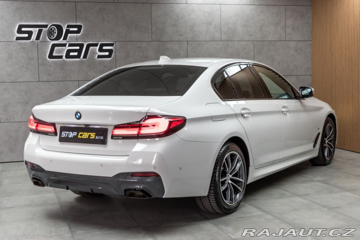 BMW 5 540i REZERVACE 2021