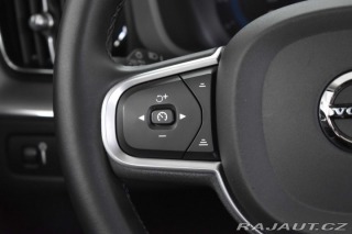 Volvo XC60 B4 AWD KESSY*MATRIX*VÝHŘE 2022