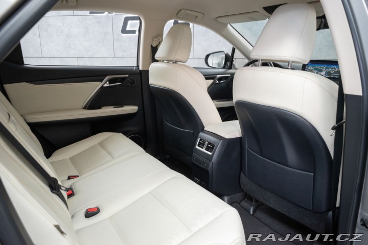 Lexus Ostatní modely RX 450h 450h V6 AWD LIMITED*DPH*Č 2023