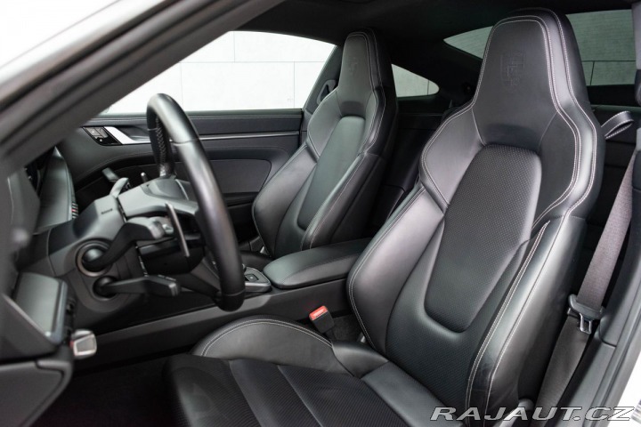 Porsche 911 CARRERA S 2019