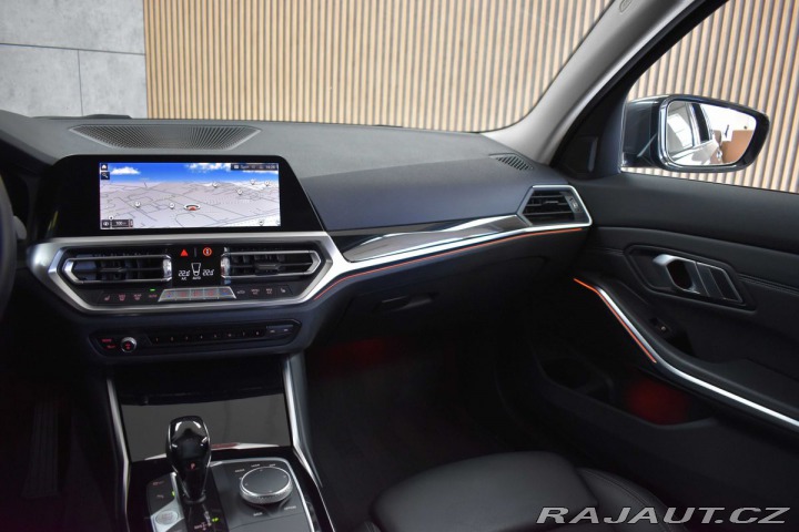 BMW 3 320d xDrive REZERVACE 2021