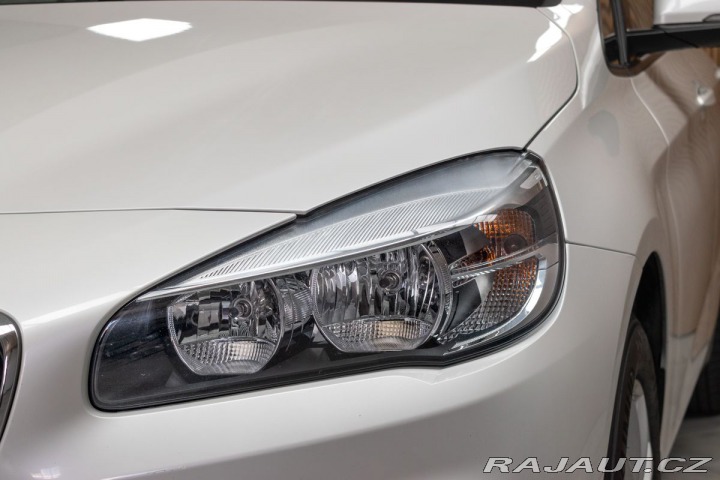 BMW 2 Active Tourer 216d *PANOR 2016