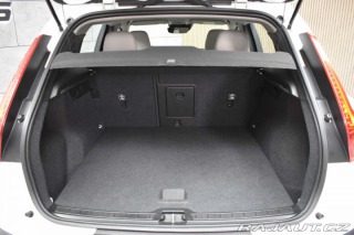 Volvo XC40 D3 MOMENTUM*TAŽNÉ*4xVÝHŘE 2019