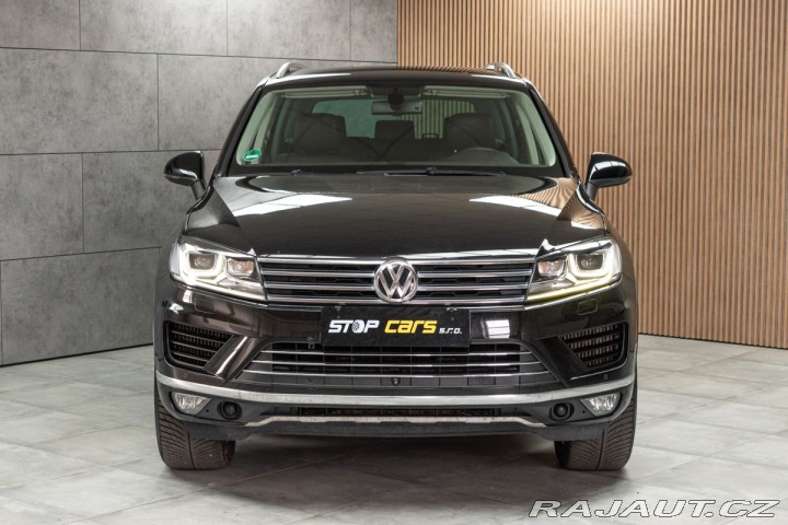 Volkswagen Touareg 3.0 TDI REZERVACE 2015