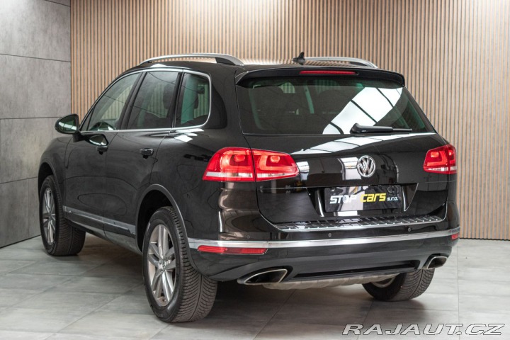 Volkswagen Touareg 3.0 TDI REZERVACE 2015