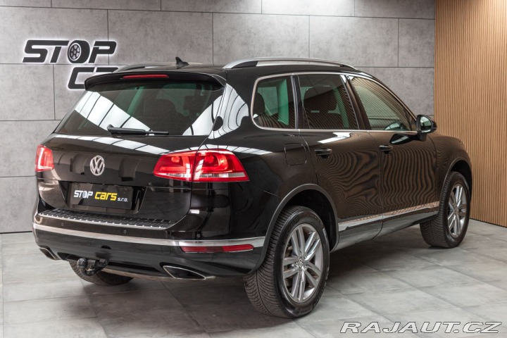 Volkswagen Touareg 3.0 TDI REZERVACE 2015