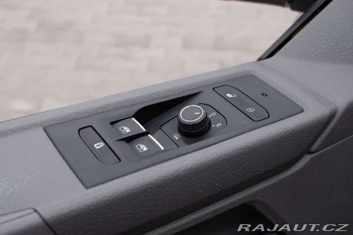 Volkswagen Caravelle T6.1*REZERVACE* 2020