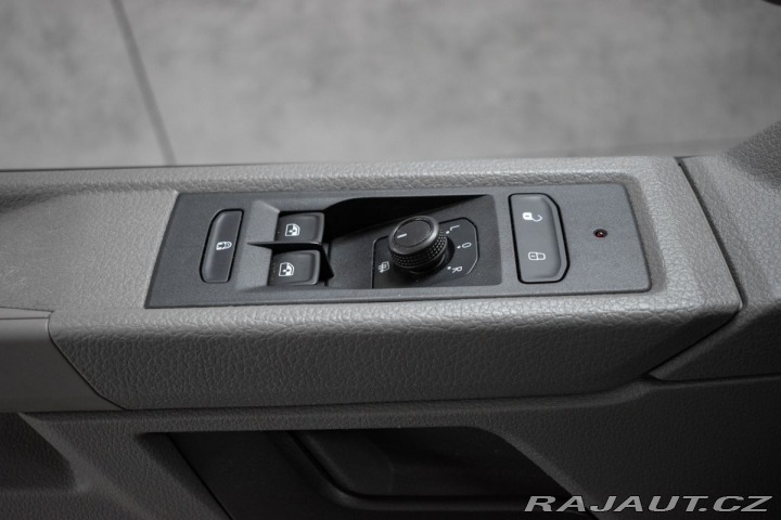 Volkswagen Caravelle T6.1*2.0TDI*110kW*DSG*9MÍ 2022