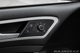 Volkswagen Golf 1.6 TDI REZERVACE 2015