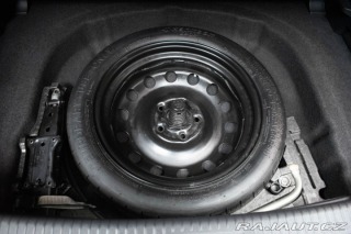 Volkswagen Golf 1.6 TDI REZERVACE 2015