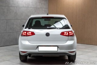 Volkswagen Golf 1.6 TDI REZERVACE 2015
