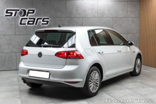 Volkswagen Golf 1.6 TDI REZERVACE 2015