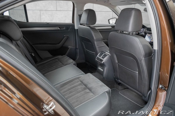 Škoda Superb 2.0 TDI REZERVACE 2021