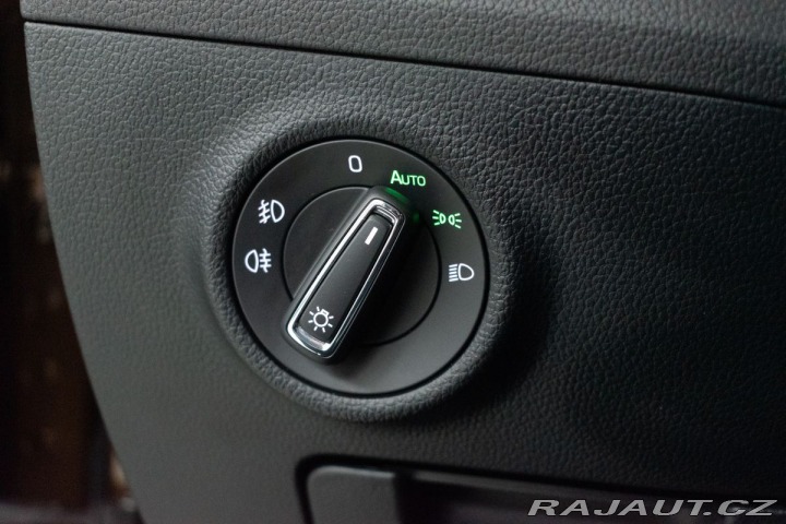 Škoda Superb 2.0 TDI REZERVACE 2021