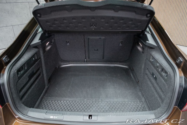 Škoda Superb 2.0 TDI REZERVACE 2021
