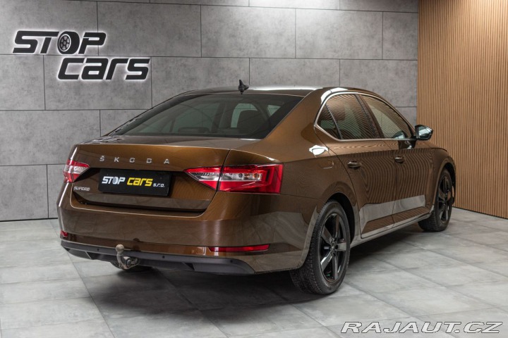Škoda Superb 2.0 TDI REZERVACE 2021