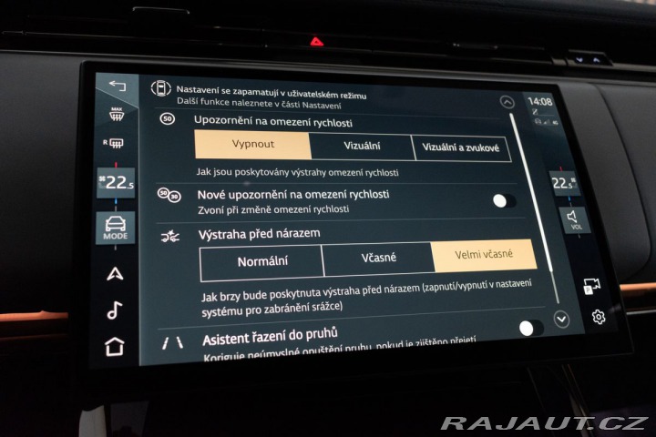 Land Rover Range Rover Sport 3.0 D250 REZERVACE 2023