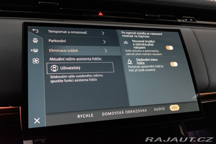 Land Rover Range Rover Sport 3.0 D250 REZERVACE 2023