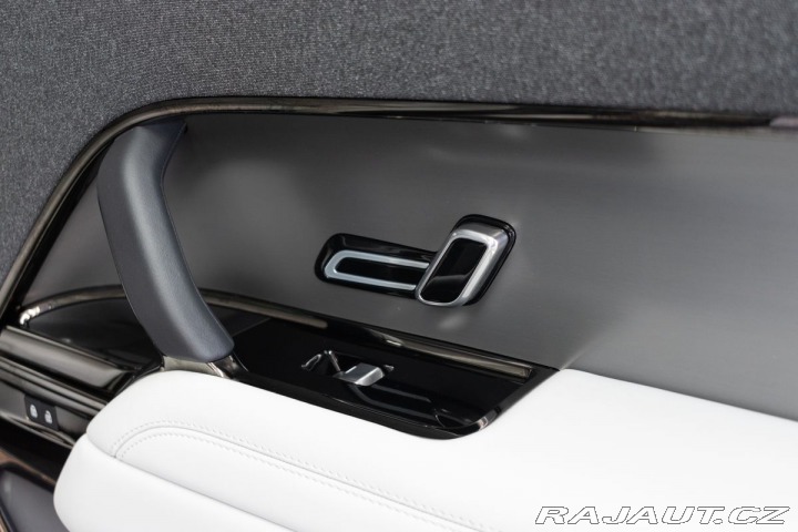 Land Rover Range Rover Sport 3.0 D250 REZERVACE 2023