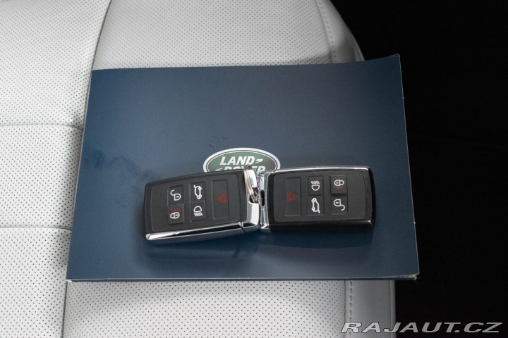 Land Rover Range Rover Sport 3.0 D250 REZERVACE 2023