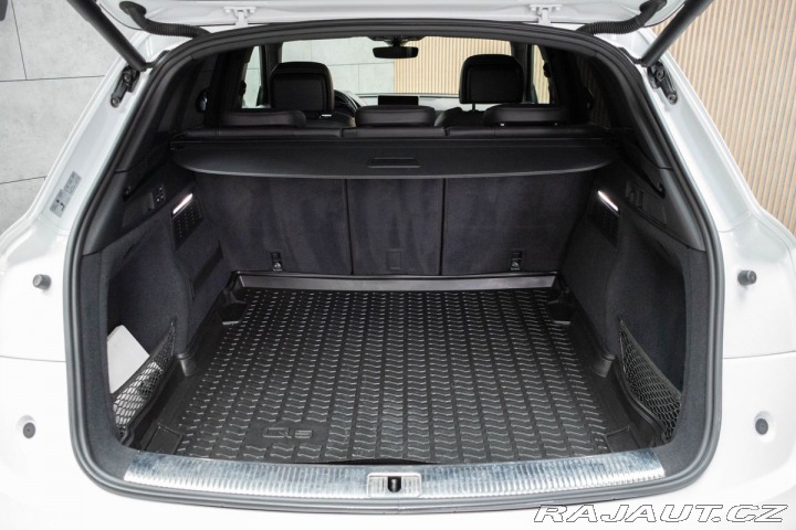 Audi SQ5 3.0 TDI *AIR*WEBASTO*TAŽN 2020