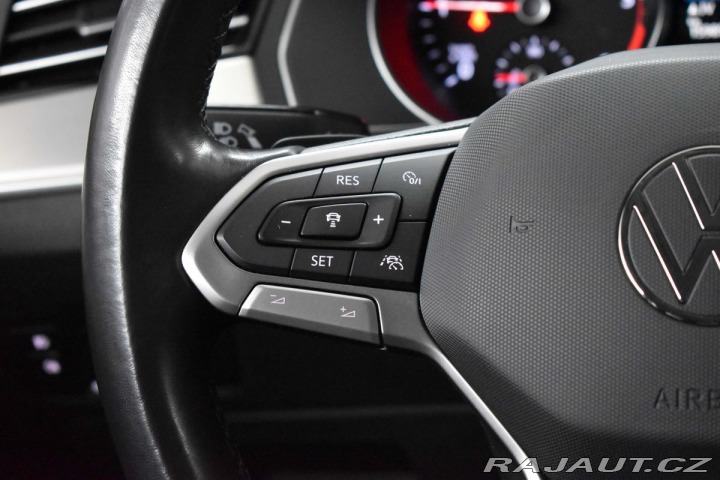 Volkswagen Passat 2.0 TDI ELEGANCE*ACC*DPH* 2021