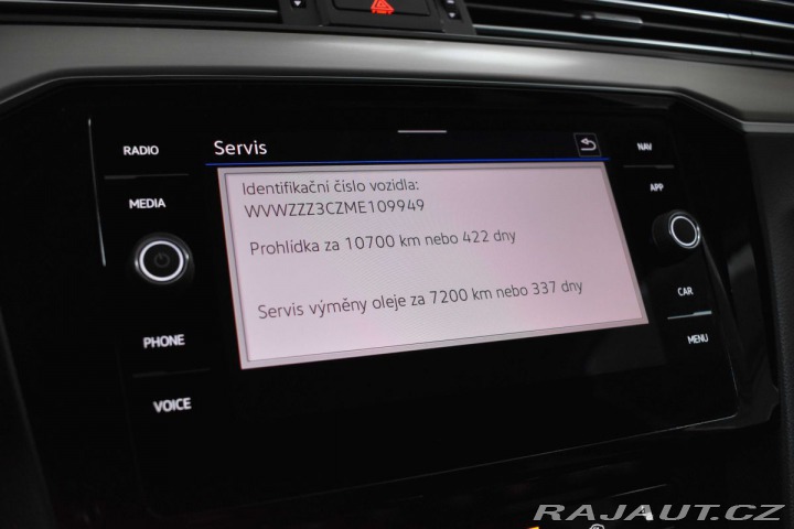 Volkswagen Passat 2.0 TDI ELEGANCE*ACC*DPH* 2021