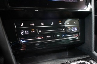 Volkswagen Passat 2.0 TDI ELEGANCE*ACC*DPH* 2021