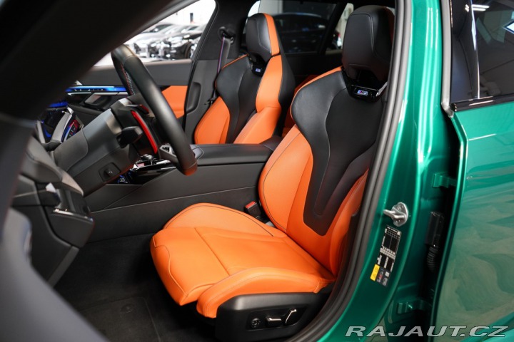 BMW M5 TOURING*PANO*TAŽNÉ*HUD 2025
